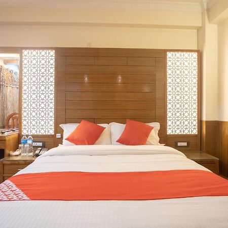 Oyo 304 Hotel Manama Balaju Eksteriør billede